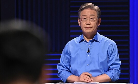 9월 14일 서울 마포구 상암동 MBC 사옥에서 열린 MBC 100분 토론에 참석한 이재명 더불어민주당 대선 경선 후보. 사진=국회사진취재단