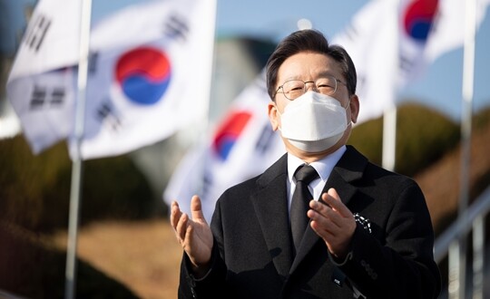 12월 11일 경북 칠곡면 다부동 전적 기념관을 방문해 연설하고 있는 이재명 더불어민주당 대선 후보. 사진=이재명 선대위
