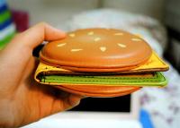 [아이디어세상] 꺼낼 때마다 시선 집중 ‘햄버거 모양 지갑’