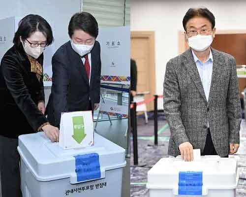 (왼쪽부터) 4일 오전 권영진 대구시장이 이정원 여사와 함께 수성구 수성동1가 행정복지센터 사전투표소에서 투표를 하고 있다. 같은날 이철우 경북지사도 안동 풍산읍 투표소에서 사전 투표를 했다. (사진=대구시·경북도 제공)