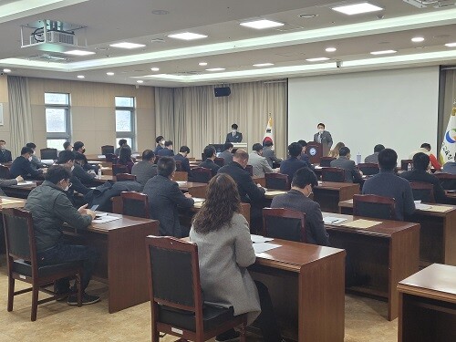 지난 4일 경북소년체육대회 대표자 회의가 진행되고 있다. (사진=경북교육청 제공)