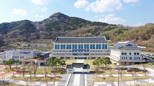 경북교육청이 오미크론 변이 확산에 대비해 학교 방역준비와 강화를 위한 현장점검을 한다고 밝혔다. 사진=경북교육청 제공