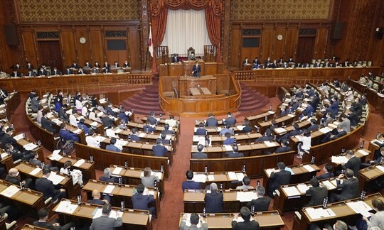 5월 25일 일본 중의원 내각위원회는 ‘AV 출연자 피해방지 구제법안’을 만장일치로 통과시켰고, 6월 16일 일본 참의원에서도 가결됐다. 일본 참의원 회의 모습. 사진=연합뉴스