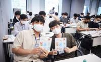 현대오일뱅크 임직원, DIY 환경 팝업북 제작 기부