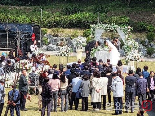 이천 서희테마파크에서 열린 '행복나눔 스몰웨딩'.사진=유인선 기자.