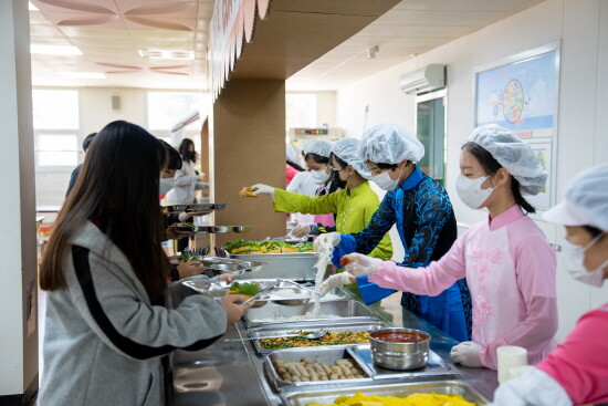아세안 음식문화 체험의 날 운영 모습. 사진=부산시교육청 제공