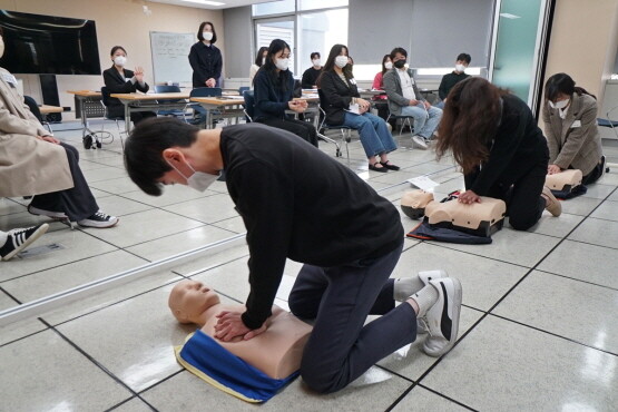 11월 3일 영상미디어센터에서 펼쳐진 교육 모습. 사진=김해시 제공