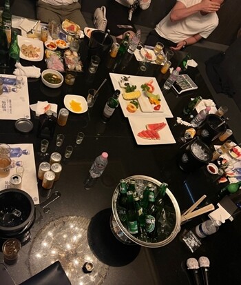 9월 6일 서울강남경찰서는 강남 일대 클럽과 유흥업소 합동 점검 과정에서 무허가 유흥업소를 운영한 업주 및 유흥 종사자 5명을 적발했다. 사진=서울강남경찰서 제공