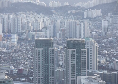 서울 여의도에서 바라본 도심 속 아파트로 기사의 특정 내용과 관련없다. 사진=박은숙 기자