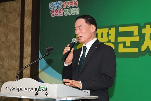 격려사를 하는 이원성 경기도체육회장. 사진=김현술 기자