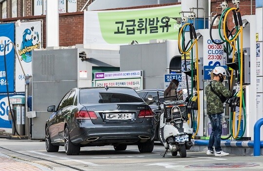 4월 둘째 주 휘발유와 경유 판매가격이 동반 상승했다. 사진=최준필 기자