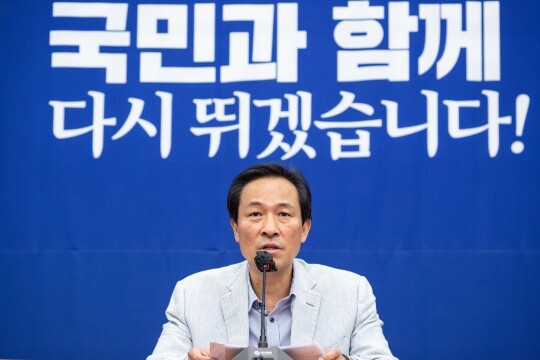 우상호 더불어민주당 비상대책위원장이 2022년 6월 12일 서울 여의도 국회에서 기자간담회를 열고 모두발언을 하고 있다. 사진=박은숙 기자