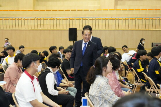 ‘지역 사회와 함께하는 가족 사랑의 날’ 행사 모습. 사진=부산시교육청 제공