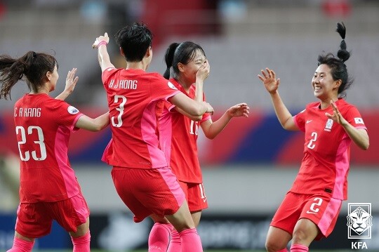 여자축구 대표팀이 2-1 역전승으로 월드컵 출정식을 마쳤다. 사진=KFA 제공