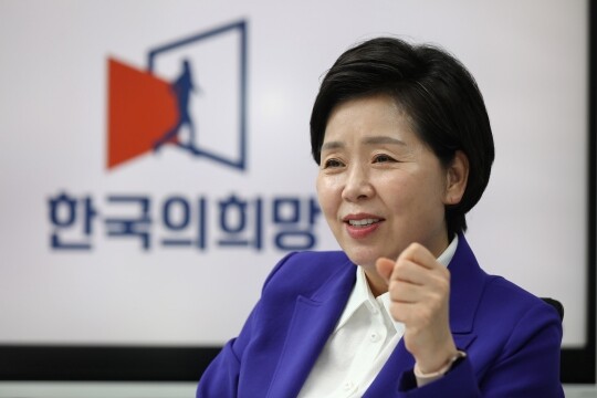 ‘한국의희망’ 창당을 준비 중인 양향자 무소속 의원이 8월 3일 국회 의원실에서 일요신문과 인터뷰를 하고 있다. 사진=박은숙 기자