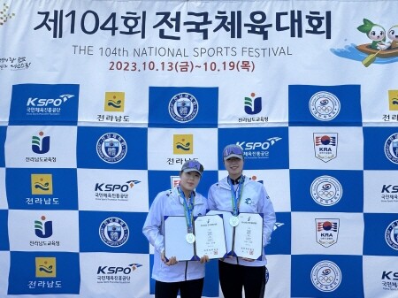 은메달을 획득한 BPA 강한나(좌), 조선형(우) 선수. 사진=BPA 제공