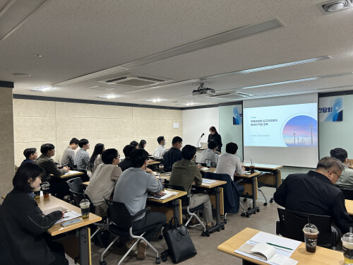 부산항 운영사 실무자 대상 친환경제도 교육 현장. 사진=BPA 제공