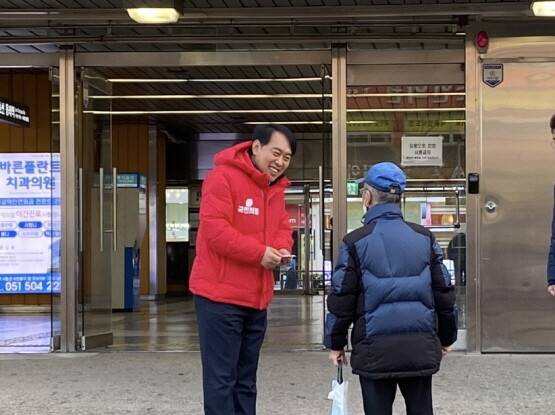 권영문 예비후보 유세 모습. 사진=권영문 예비후보 선거사무소 제공