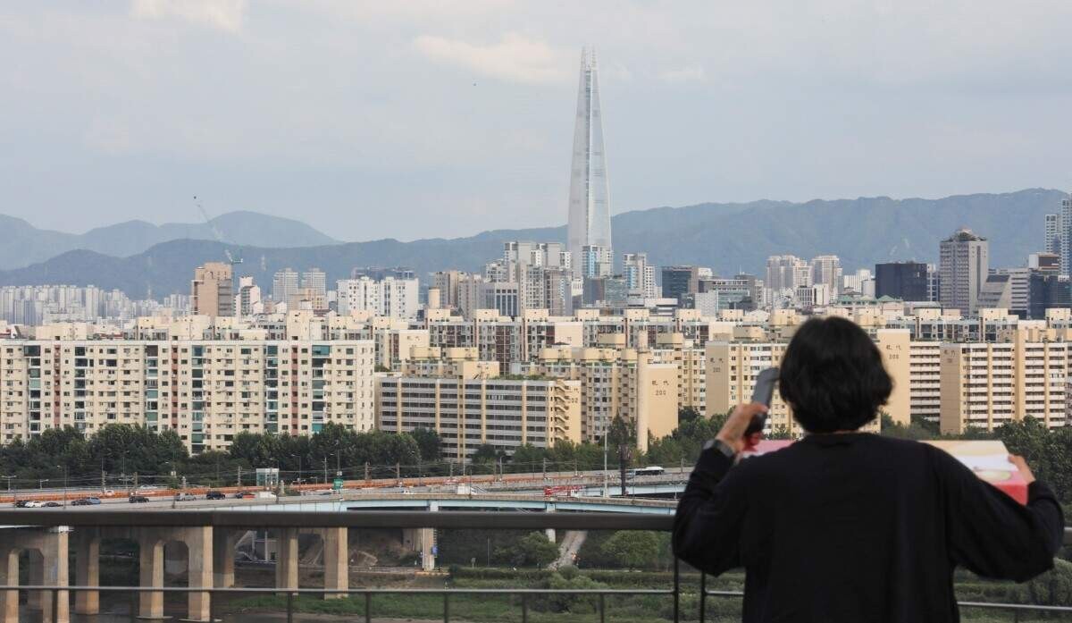 서울 용산구에서 바라본 강남지역 아파트 단지. 사진=박정훈 기자