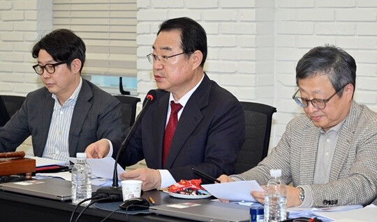 정영환 국민의힘 공천관리위원장이 16일 서울 여의도 중앙당사에서 열린 창원시 마산 합포구의 공천 면접에서 발언하고 있다. 사진=국회사진취재단