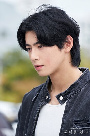 ‘얼굴천재’로 불리며 아이돌 겸 배우로 활동해온 차은우는 김남주와 함께 ‘원더풀 월드’의 주연을 맡았다. 사진=MBC 제공