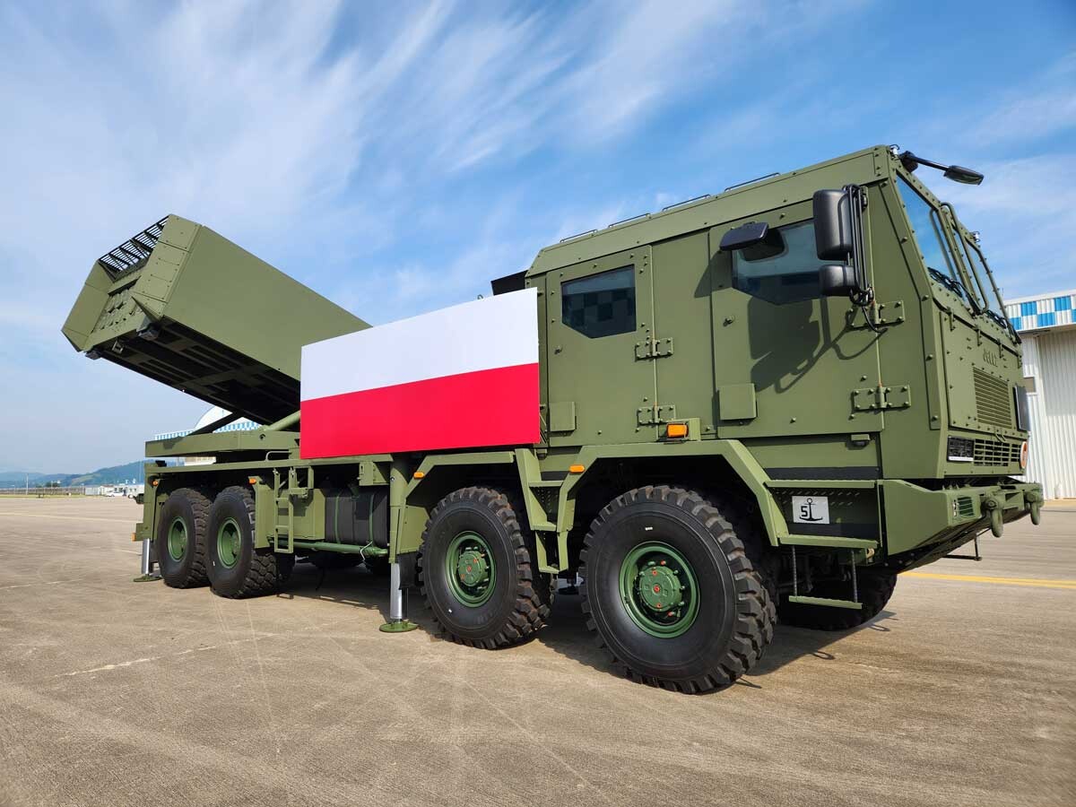 폴란드는 자국산 트럭을 차체로 사용하는 폴란드형 천무인 호마르-K(HOMAR-K) 210여 대를 도입할 예정이다. 사진=김대영 군사평론가