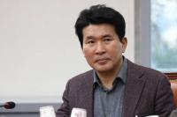 황상무 시민사회수석 사퇴…‘회칼 테러’ 논란 엿새 만