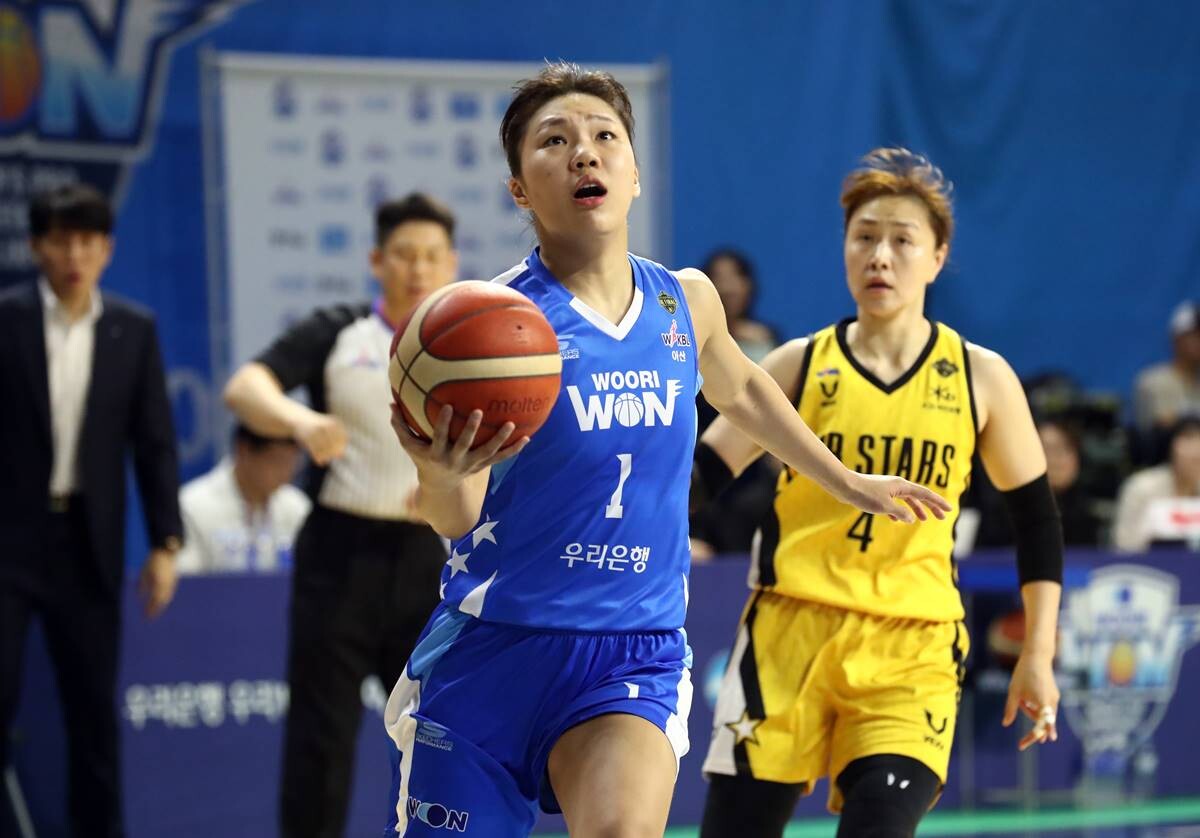 한국여자프로농구(WKBL)에서 첫 손에 꼽히는 자원인 박지현은 생애 첫 FA 자격을 얻자마자 해외 진출을 선언했다. 행선지는 유럽 무대가 될 것으로 보인다. 사진=연합뉴스