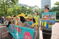 이상일 용인시장, 용인백현초 앞에서 등굣길 안전 캠페인 참여