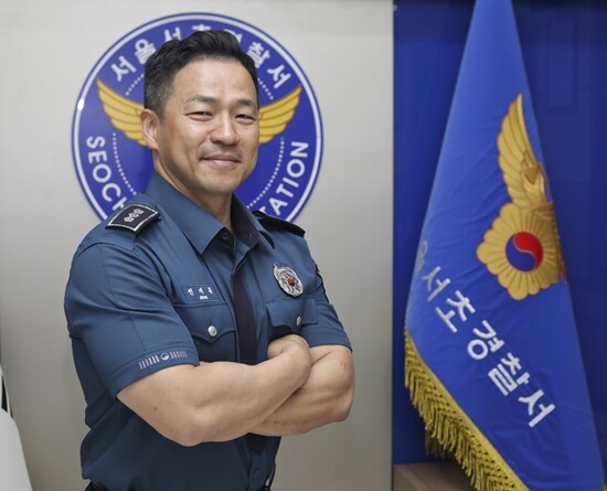 전재홍 경정은 ‘해외 도피했다고 편안하고 안락하게 사는 사람을 못 봤다’며 ‘국내로 들어와 죗값을 치르고 새출발하길 바란다’고 충고했다. 사진=박정훈 기자