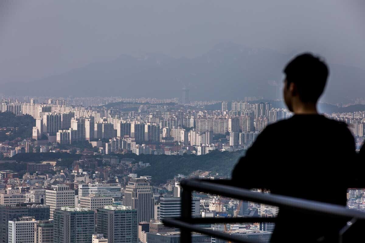 서울 용산구 남산공원에서 바라본 서울 시내 아파트 전경. 사진=최준필 기자