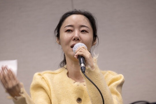 연예기획사 하이브(HYBE)의 산하 레이블 어도어(ADOR)가 27일 이사회를 열어 신임 대표이사로 김주영 CHRO(최고인사책임자)를 선임한 가운데 민희진 전 어도어 대표 측은 "일방적인 통보"라고 맞섰다. 사진=이종현 기자