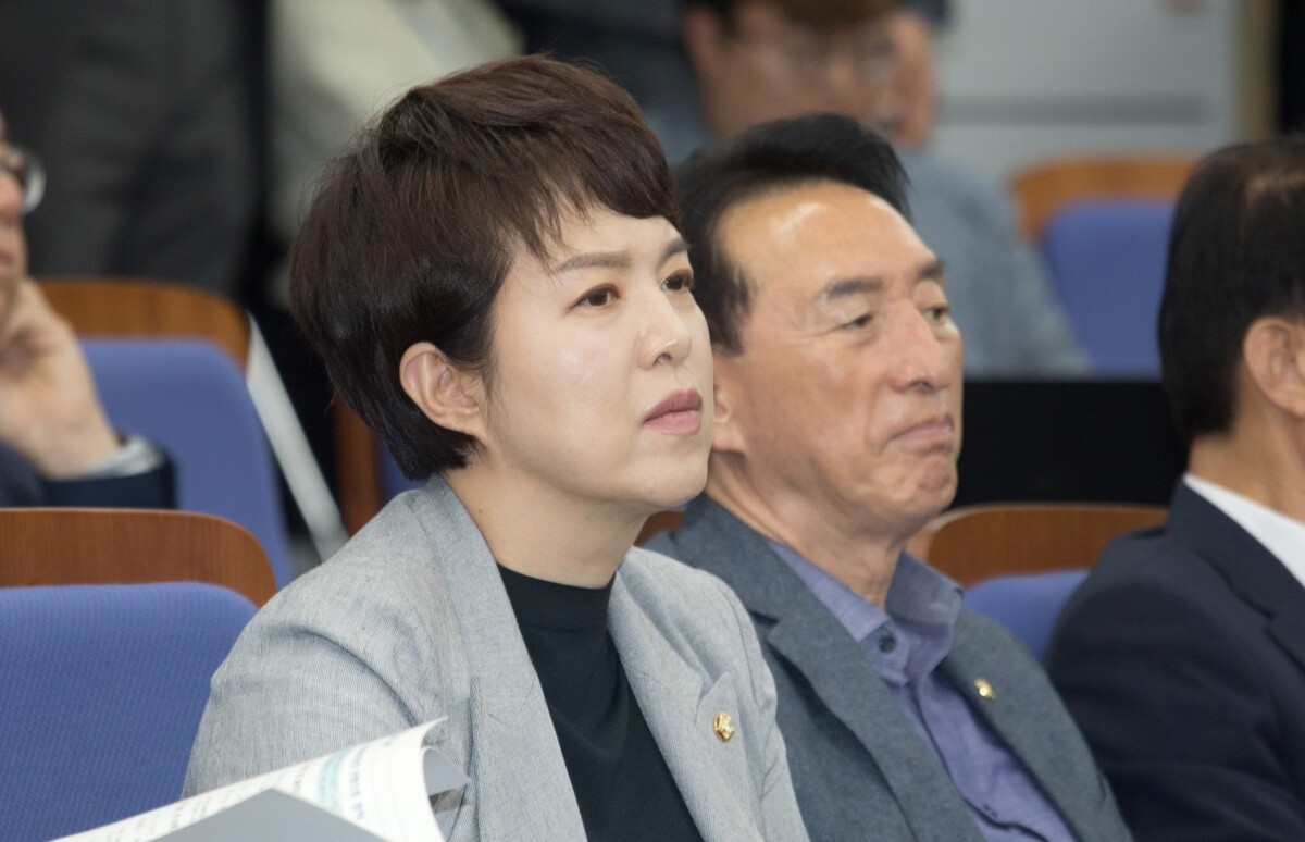 김은혜 의원이 민주당을 향해 이재명 대표 보호를 위해 증인과 참고인 채택을 거절하는 것 아니냐며 비판에 나섰다. 사진=이종현 기자