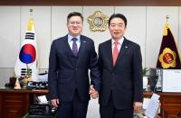 [경남도의회] 최학범 의장, 주부산 중국총영사와 교류·협력 논의 外