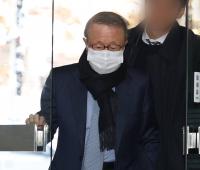 '100억대 횡령·배임 혐의' 홍원식 전 남양유업 회장 구속 기소
