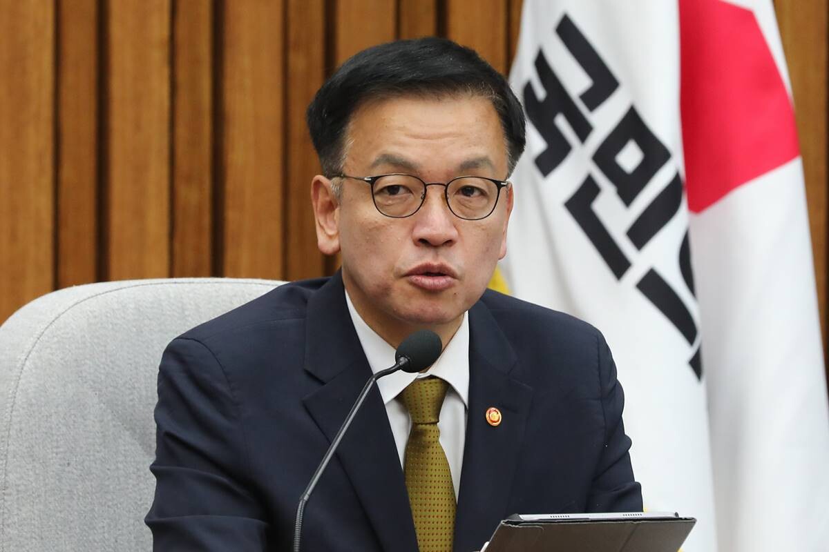 최상목 경제부총리 겸 기획재정부 장관이 27일 오전 국회에서 열린 내수경기활성화 민당정협의회에서 발언하고 있다. 사진=박은숙 기자