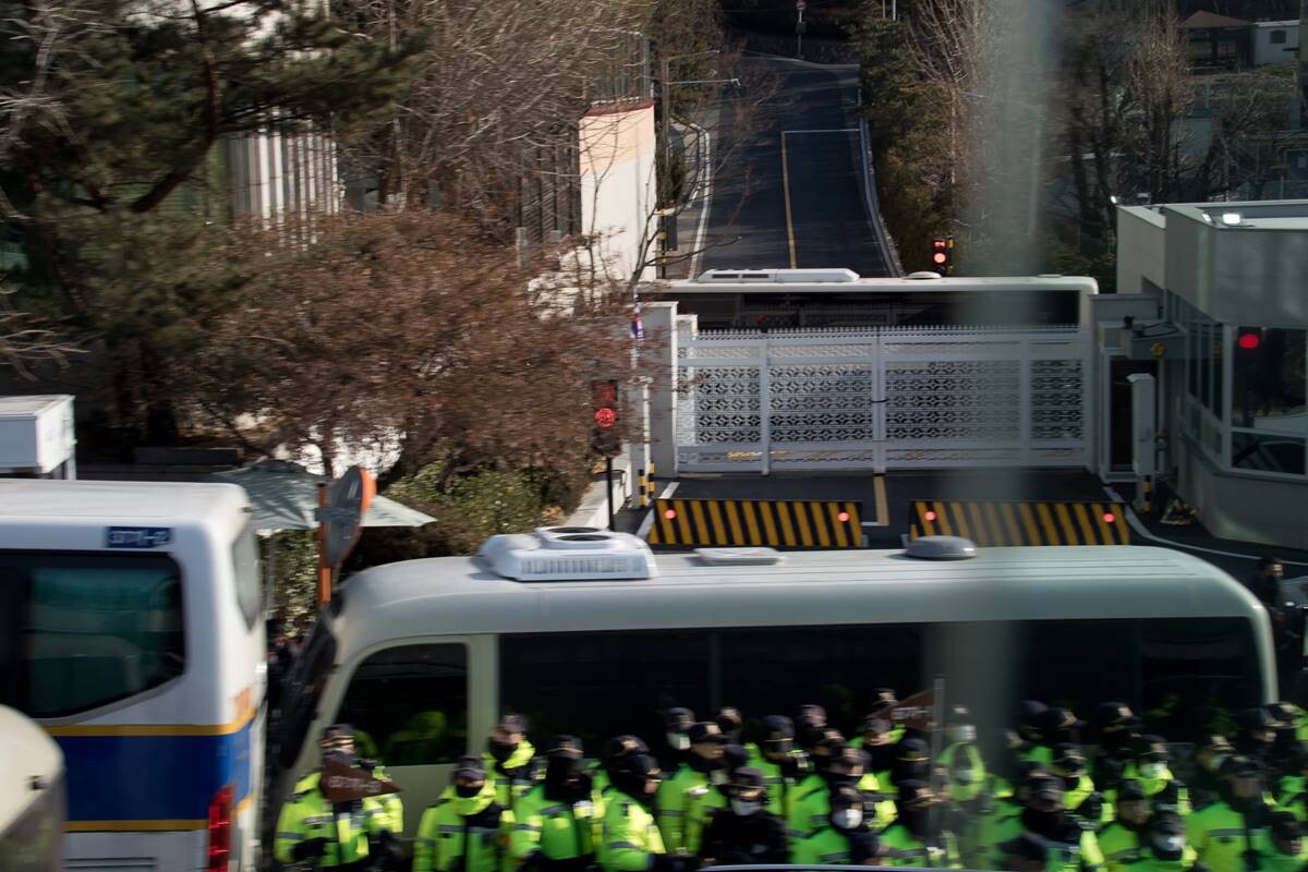 서울 용산구 한남동 대통령 관저 앞. 사진=이종현 기자