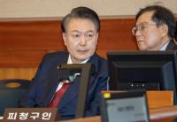 '분위기 반전' 없었다…윤석열 '최후변론'이 탄핵심판에 미칠 영향