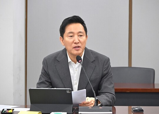 오세훈 서울시장은 “더 빨리 검찰 수사를 했어야 한다”는 불편한 심기를 내비쳤다. 사진=서울시 제공