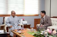 [김해시] 홍태용 시장, 지역 사찰들 방문 외