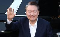 윤석열 탄핵심판 선고 안 하나 못 하나…헌재 내부에선 무슨 일이?