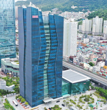 BNK금융그룹 사옥 전경. 사진=BNK금융 제공