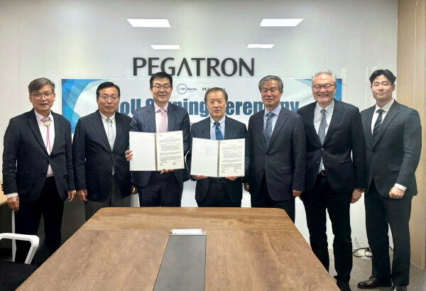 한국뉴욕주립대학교는 24일 대만 반도체 기업 페가트론의 한국 연구소인 페가트론 코리아와 연구 및 교육 협력 강화를 위한 업무협약을 체결했다 사진=한국뉴욕주립대학교 제공