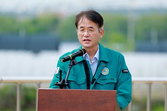 이동환 고양특례시장이 '2025년 여름철 재난안전대책본부 발대식'에서 재난 대응 방침을 밝히고 있다. 사진=고양특례시 제공