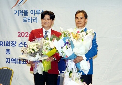 국제로타리 3600지구 양평로타리클럽은 27일 장성락·민재완(오른쪽) 회장 이취임식을 계기로 지역사회의 발전을 위해 더욱 밝은 미래를 모색하는 동시에 사회적 영향력을 한층 높일 것으로 기대되고 있다. 사진=양평로타리클럽 제공