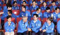 민주당 '환호' 국민의힘 '충격'…출구조사 결과 반응 봤더니 