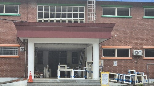 각종 불법의혹이 제기된 '경기형 특화사업' A 중학교 현장. 사진= 유인선 기자