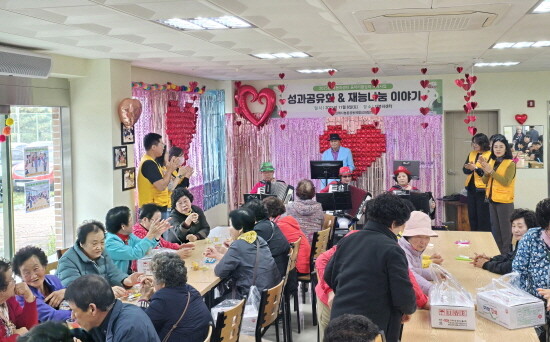 화포천권역 동아리 활성화 성과 공유회 모습. 사진=김해시 제공