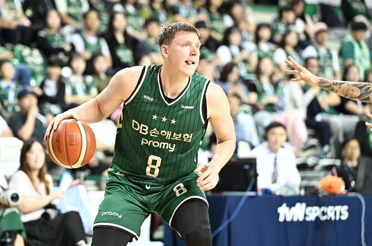 신입 외국인 선수 헨리 엘런슨은 DB 상승세를 이끌고 있다. 사진=KBL 제공