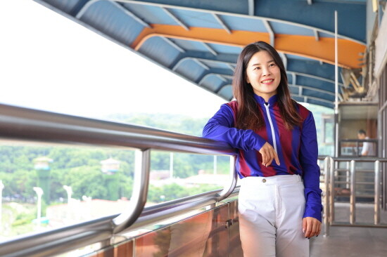 조교사로 대뷔하는 김혜선 기수. 사진=렛츠런파크 부산경남 제공